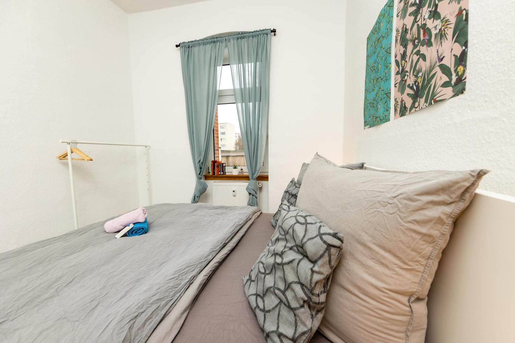 Grossraum-Apartments Mit 2Sz, Wz, Kueche, Smart-Tv, Parken, Etc Erfurt Chambre photo