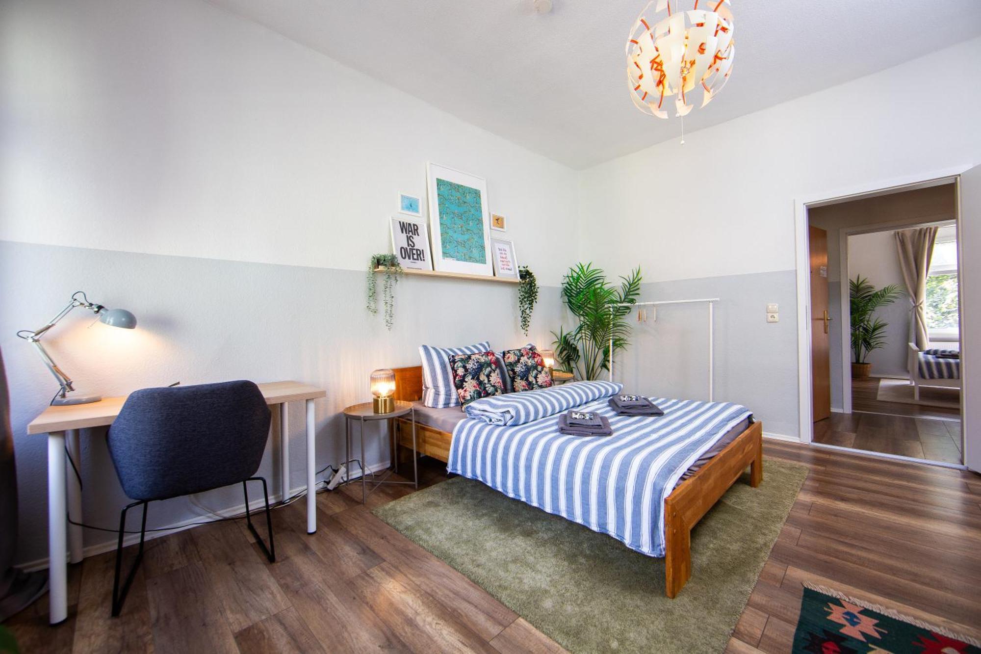 Grossraum-Apartments Mit 2Sz, Wz, Kueche, Smart-Tv, Parken, Etc Erfurt Chambre photo