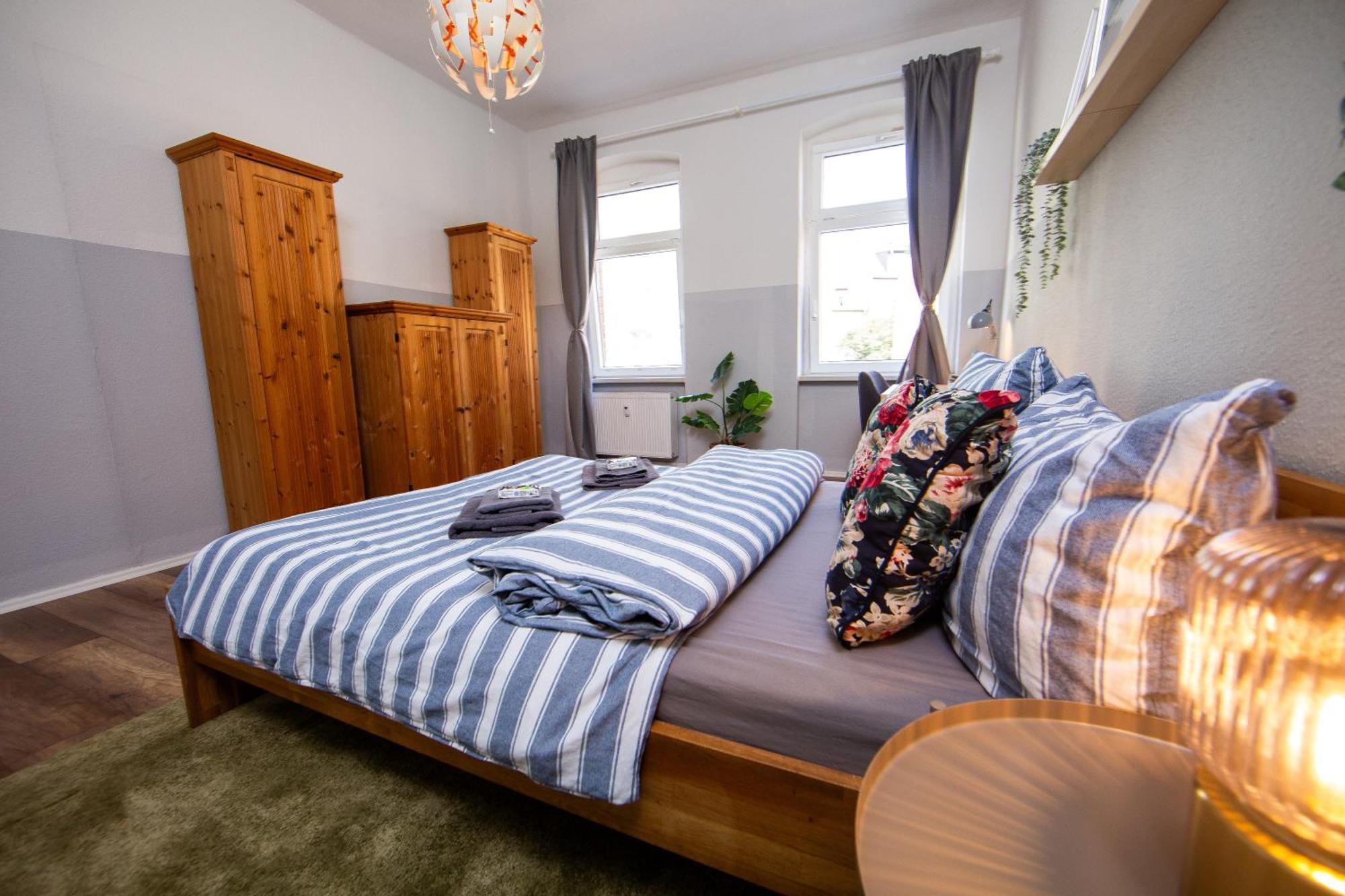 Grossraum-Apartments Mit 2Sz, Wz, Kueche, Smart-Tv, Parken, Etc Erfurt Chambre photo